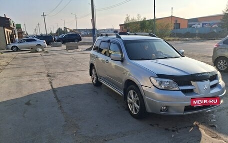 Mitsubishi Outlander III рестайлинг 3, 2006 год, 580 000 рублей, 4 фотография
