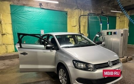 Volkswagen Polo VI (EU Market), 2014 год, 625 000 рублей, 4 фотография