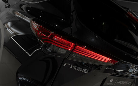 Toyota Highlander, 2026 год, 5 900 000 рублей, 32 фотография