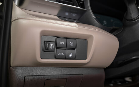 Toyota Highlander, 2026 год, 5 900 000 рублей, 27 фотография