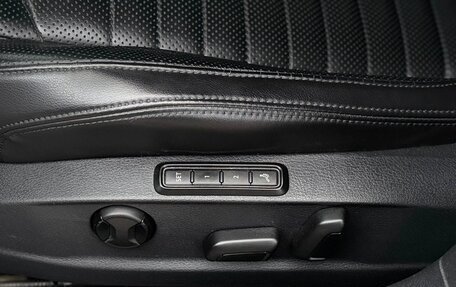 Volkswagen Passat B8 рестайлинг, 2019 год, 2 700 000 рублей, 14 фотография