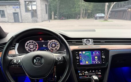 Volkswagen Passat B8 рестайлинг, 2019 год, 2 700 000 рублей, 24 фотография