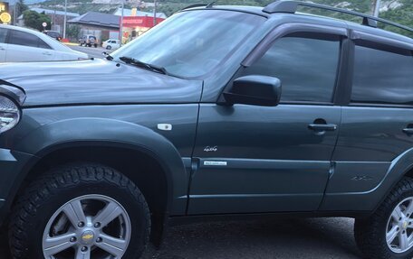 Chevrolet Niva I рестайлинг, 2013 год, 570 000 рублей, 4 фотография