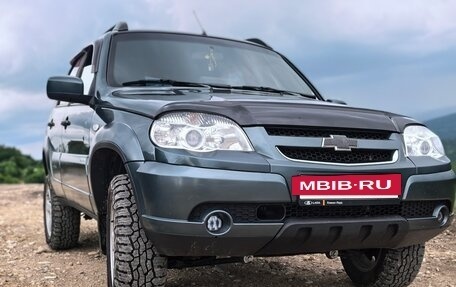 Chevrolet Niva I рестайлинг, 2013 год, 570 000 рублей, 3 фотография