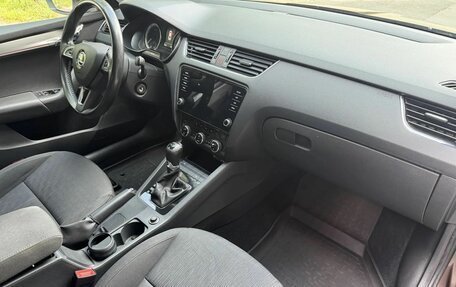 Skoda Octavia, 2017 год, 2 280 000 рублей, 11 фотография