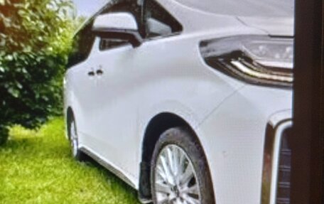 Toyota Alphard III, 2021 год, 5 550 000 рублей, 7 фотография