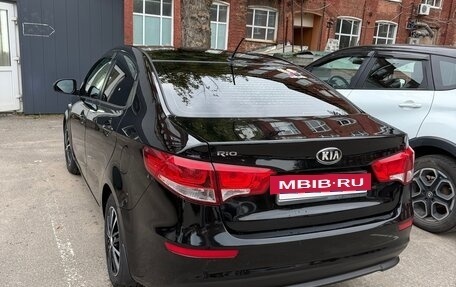 KIA Rio III рестайлинг, 2015 год, 1 100 000 рублей, 3 фотография
