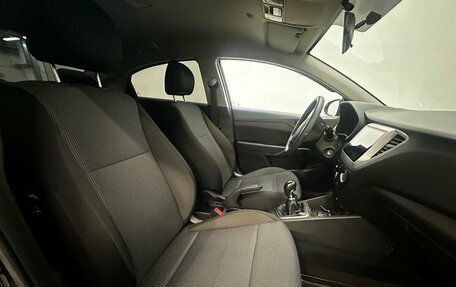 Hyundai Solaris II рестайлинг, 2019 год, 1 245 000 рублей, 13 фотография
