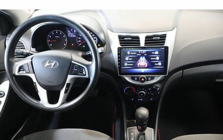 Hyundai Solaris II рестайлинг, 2011 год, 772 000 рублей, 9 фотография