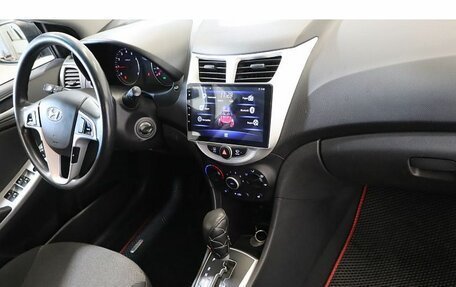 Hyundai Solaris II рестайлинг, 2011 год, 772 000 рублей, 5 фотография