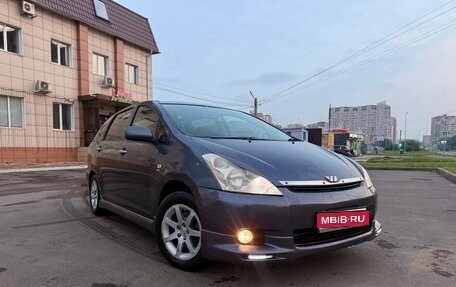 Toyota Wish II, 2003 год, 780 000 рублей, 1 фотография