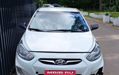 Hyundai Solaris II рестайлинг, 2013 год, 1 фотография