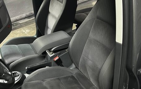 Volkswagen Touran III, 2012 год, 1 550 000 рублей, 18 фотография