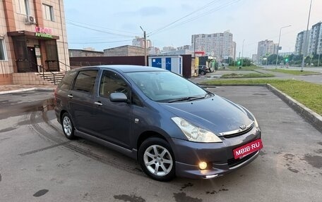 Toyota Wish II, 2003 год, 780 000 рублей, 2 фотография