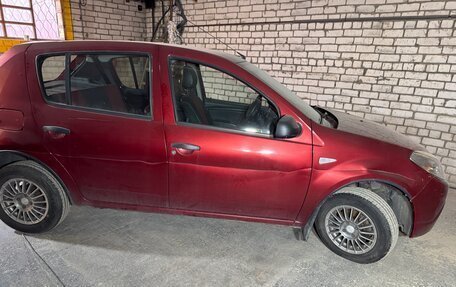 Renault Sandero I, 2010 год, 400 000 рублей, 14 фотография
