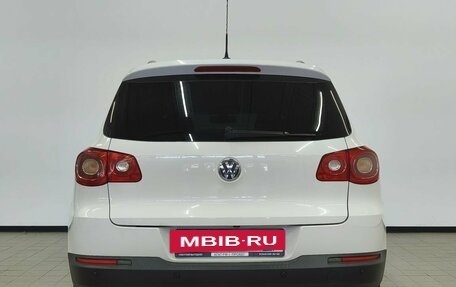 Volkswagen Tiguan I, 2009 год, 1 049 000 рублей, 3 фотография