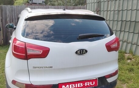 KIA Sportage III, 2011 год, 1 100 000 рублей, 3 фотография