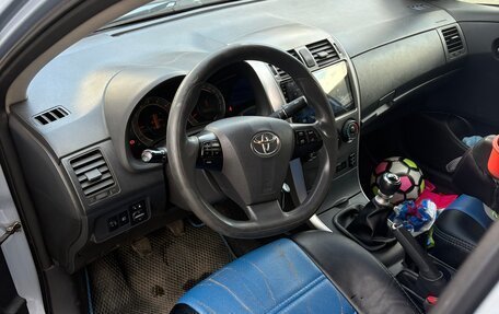Toyota Corolla, 2012 год, 900 000 рублей, 6 фотография