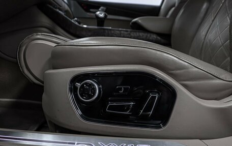 Audi A8, 2015 год, 2 990 000 рублей, 23 фотография