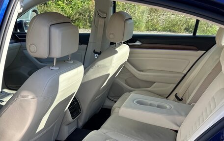 Volkswagen Passat B8 рестайлинг, 2017 год, 2 000 000 рублей, 8 фотография