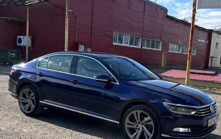 Volkswagen Passat B8 рестайлинг, 2017 год, 2 000 000 рублей, 19 фотография