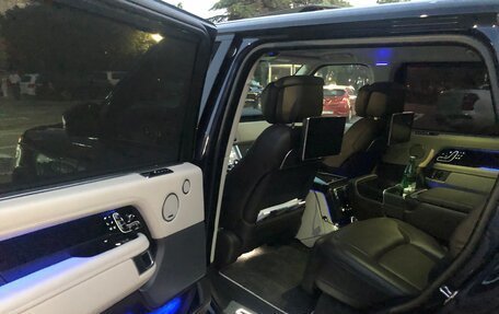 Land Rover Range Rover IV рестайлинг, 2018 год, 12 500 000 рублей, 6 фотография