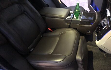 Land Rover Range Rover IV рестайлинг, 2018 год, 12 500 000 рублей, 8 фотография