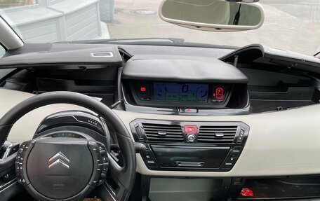 Citroen C4 Picasso II рестайлинг, 2008 год, 495 000 рублей, 13 фотография