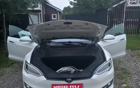 Tesla Model S I, 2016 год, 3 050 000 рублей, 25 фотография