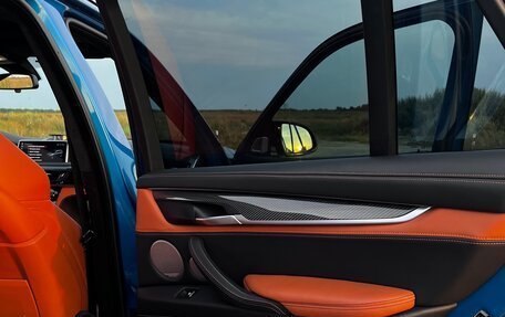 BMW X5 M, 2018 год, 5 500 000 рублей, 29 фотография