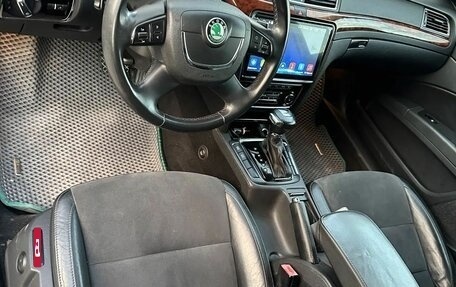 Skoda Superb III рестайлинг, 2011 год, 1 100 000 рублей, 8 фотография