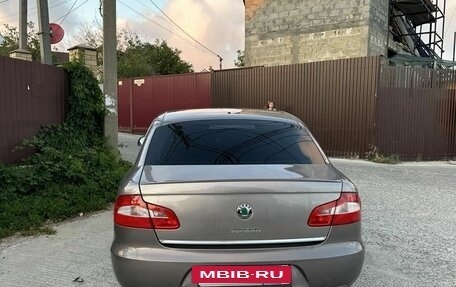 Skoda Superb III рестайлинг, 2011 год, 1 100 000 рублей, 5 фотография