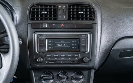 Volkswagen Polo VI (EU Market), 2013 год, 820 000 рублей, 17 фотография