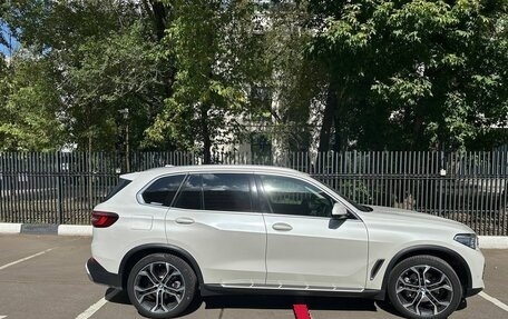 BMW X5, 2021 год, 6 950 000 рублей, 3 фотография