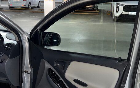 Toyota Vitz, 2000 год, 395 000 рублей, 9 фотография