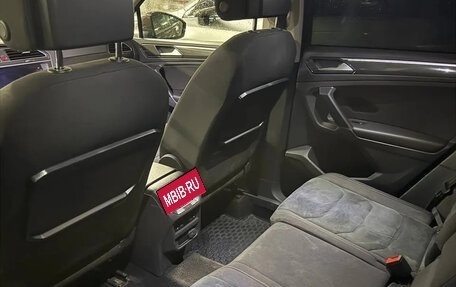 Volkswagen Tiguan II, 2017 год, 2 400 000 рублей, 8 фотография