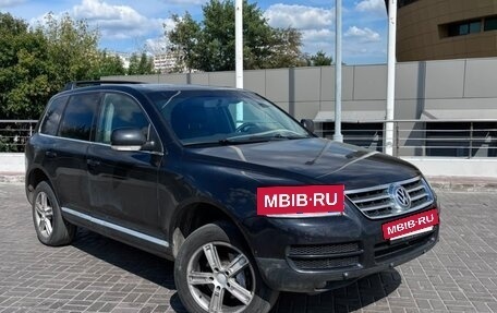 Volkswagen Touareg III, 2005 год, 900 000 рублей, 2 фотография