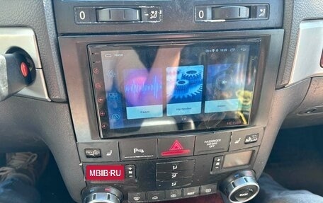 Volkswagen Touareg III, 2005 год, 900 000 рублей, 17 фотография