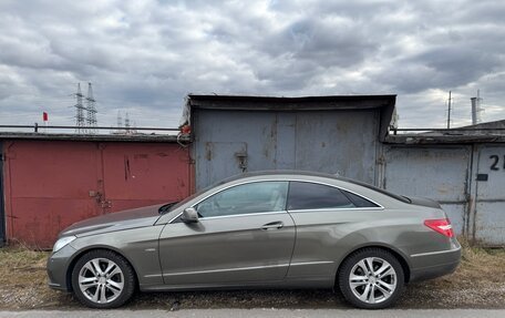 Mercedes-Benz E-Класс, 2010 год, 1 200 000 рублей, 11 фотография