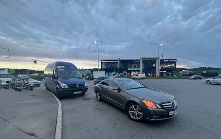 Mercedes-Benz E-Класс, 2010 год, 1 200 000 рублей, 4 фотография