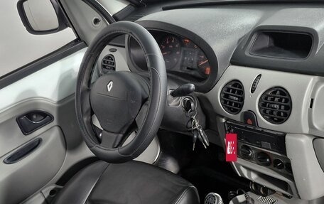 Renault Kangoo II рестайлинг, 2003 год, 209 000 рублей, 8 фотография