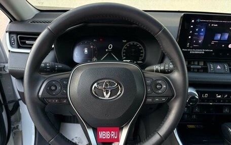 Toyota RAV4, 2024 год, 3 570 000 рублей, 11 фотография