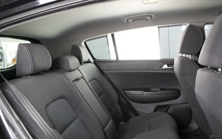 KIA Sportage IV рестайлинг, 2018 год, 2 226 000 рублей, 6 фотография