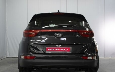 KIA Sportage IV рестайлинг, 2018 год, 2 226 000 рублей, 4 фотография