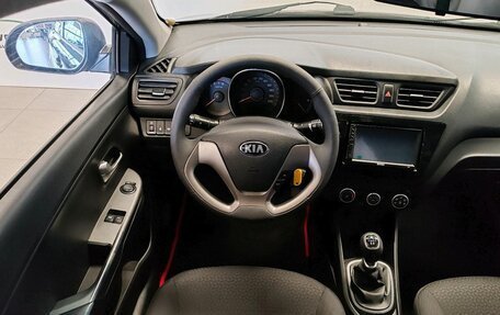 KIA Rio III рестайлинг, 2015 год, 900 000 рублей, 12 фотография