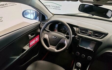 KIA Rio III рестайлинг, 2015 год, 900 000 рублей, 24 фотография
