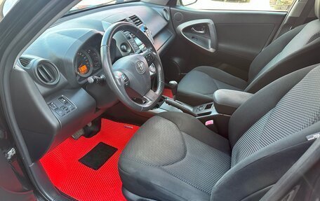 Toyota RAV4, 2011 год, 999 000 рублей, 10 фотография