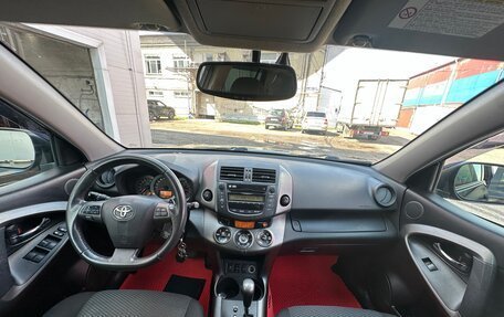 Toyota RAV4, 2011 год, 999 000 рублей, 22 фотография