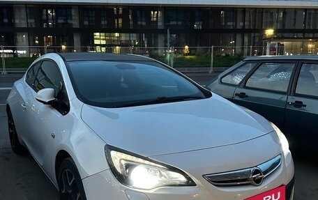 Opel Astra J, 2013 год, 650 000 рублей, 1 фотография
