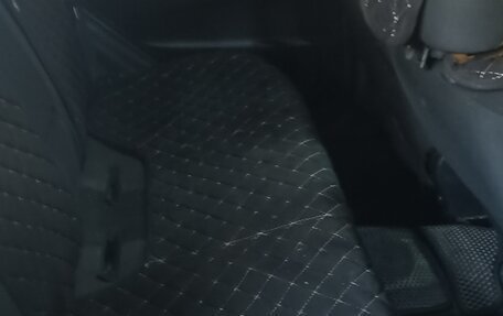 Mitsubishi Colt VI рестайлинг, 2010 год, 700 000 рублей, 10 фотография